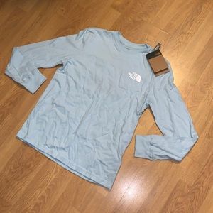 NWT The North Face Long Sleeve Box NSE Tee, Small